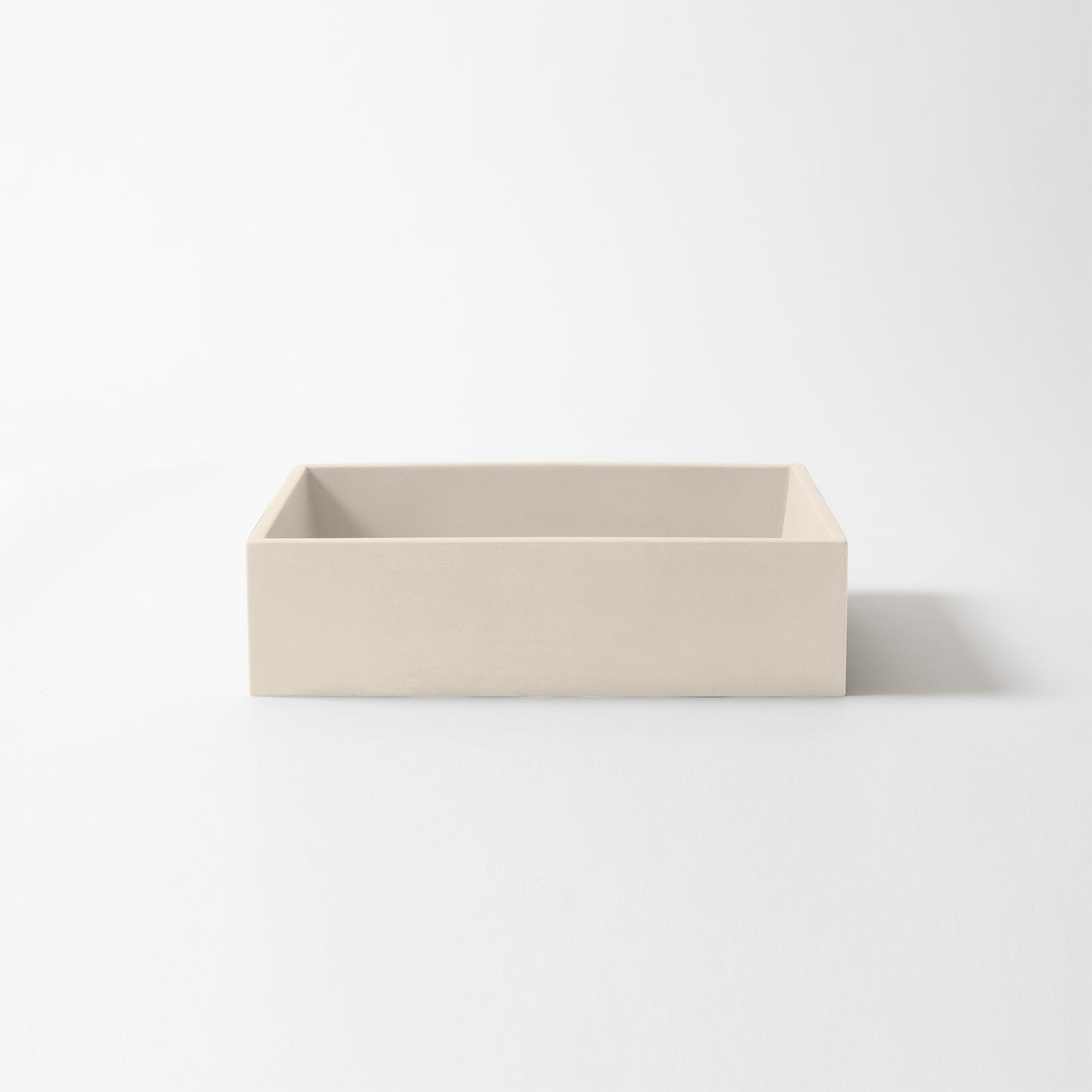 Baly - Medium Concrete Basin