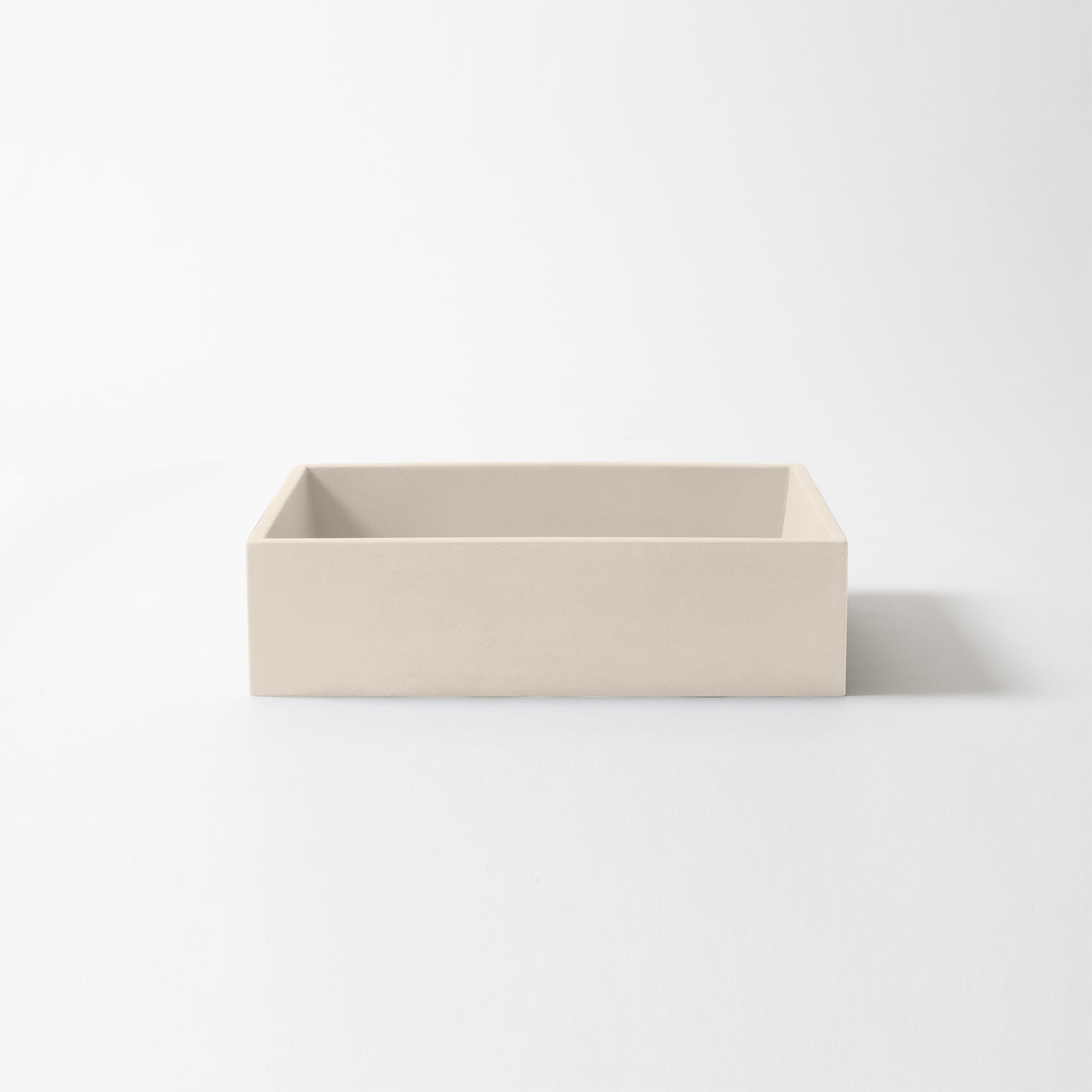 Baly - Medium Concrete Basin